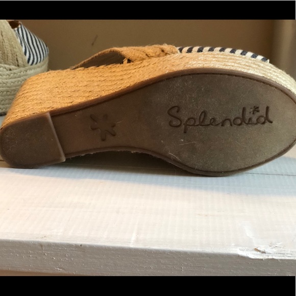 Splendid size 7 navy and white striped wedge shoes - Picture 3 of 3